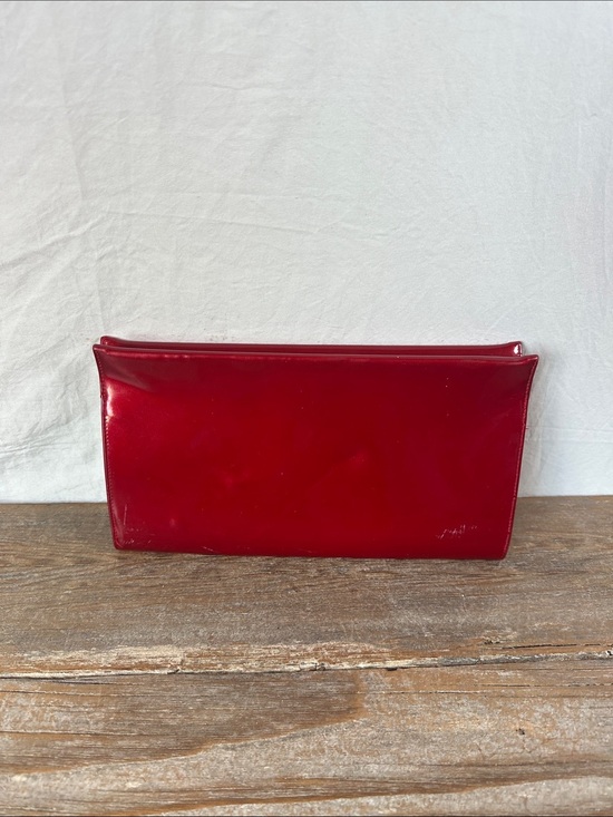 None Handbags - Shiny Red Patent Leather Clutch